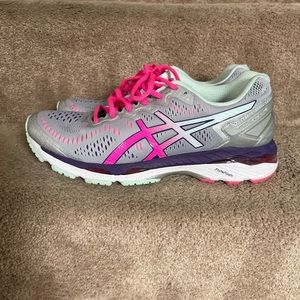 ASICS Gel Kayano 23 Sneaker/Women’s - Size 9.5